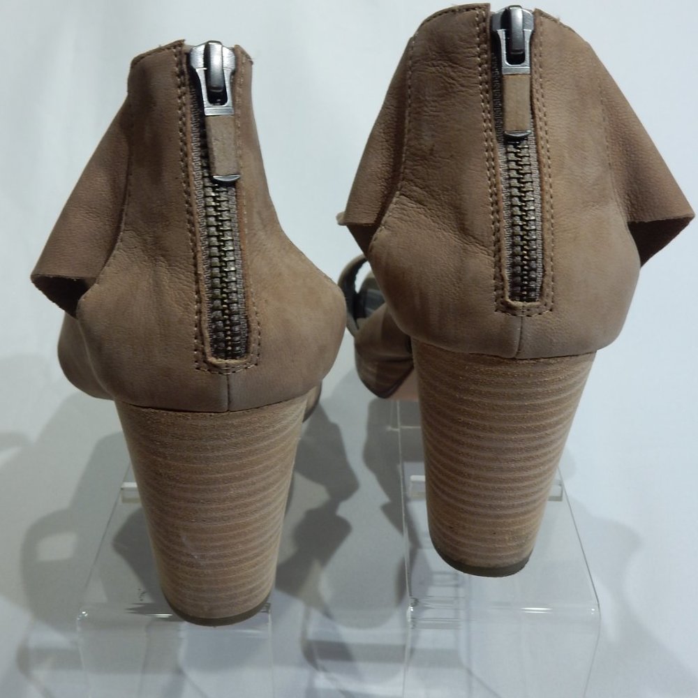 Eileen Fisher "Ellis" Earth Nubuck Sandals in Size 10 - Picture 4 of 5